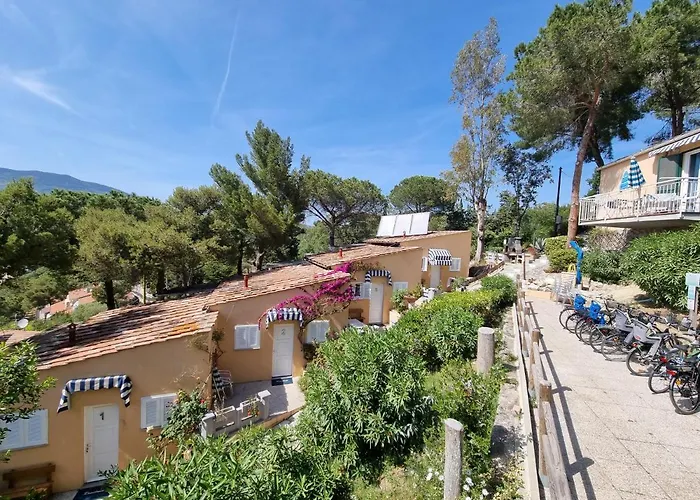 Vacanzamaredue 2 Residence