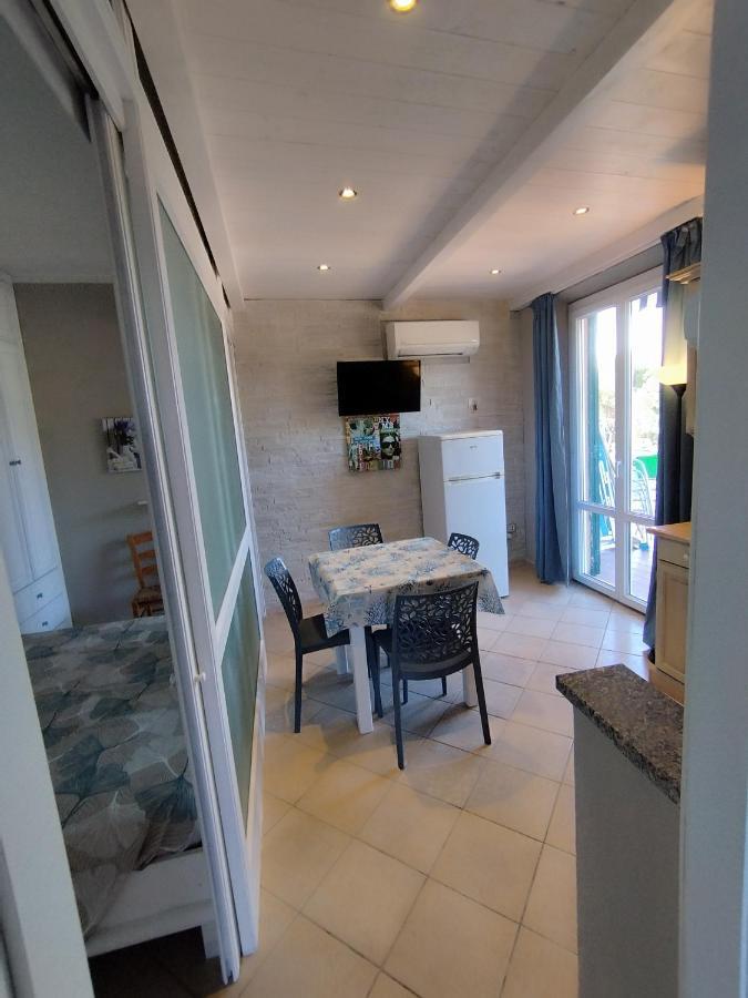 Holiday home Vacanzamaredue 2 *