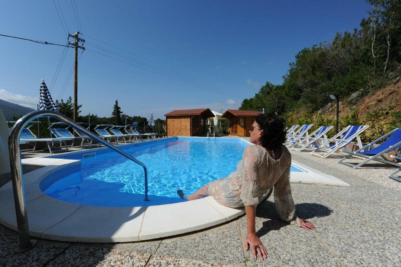 Holiday home Vacanzamaredue 2 *